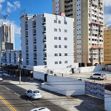 Hotel Via Espana Panama City Exterior photo